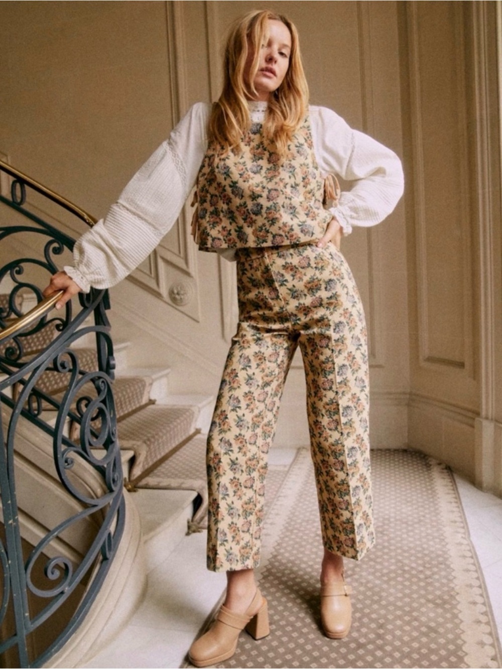 NWT Martin Crop Trousers in Jacquard Roselle Size 4/36